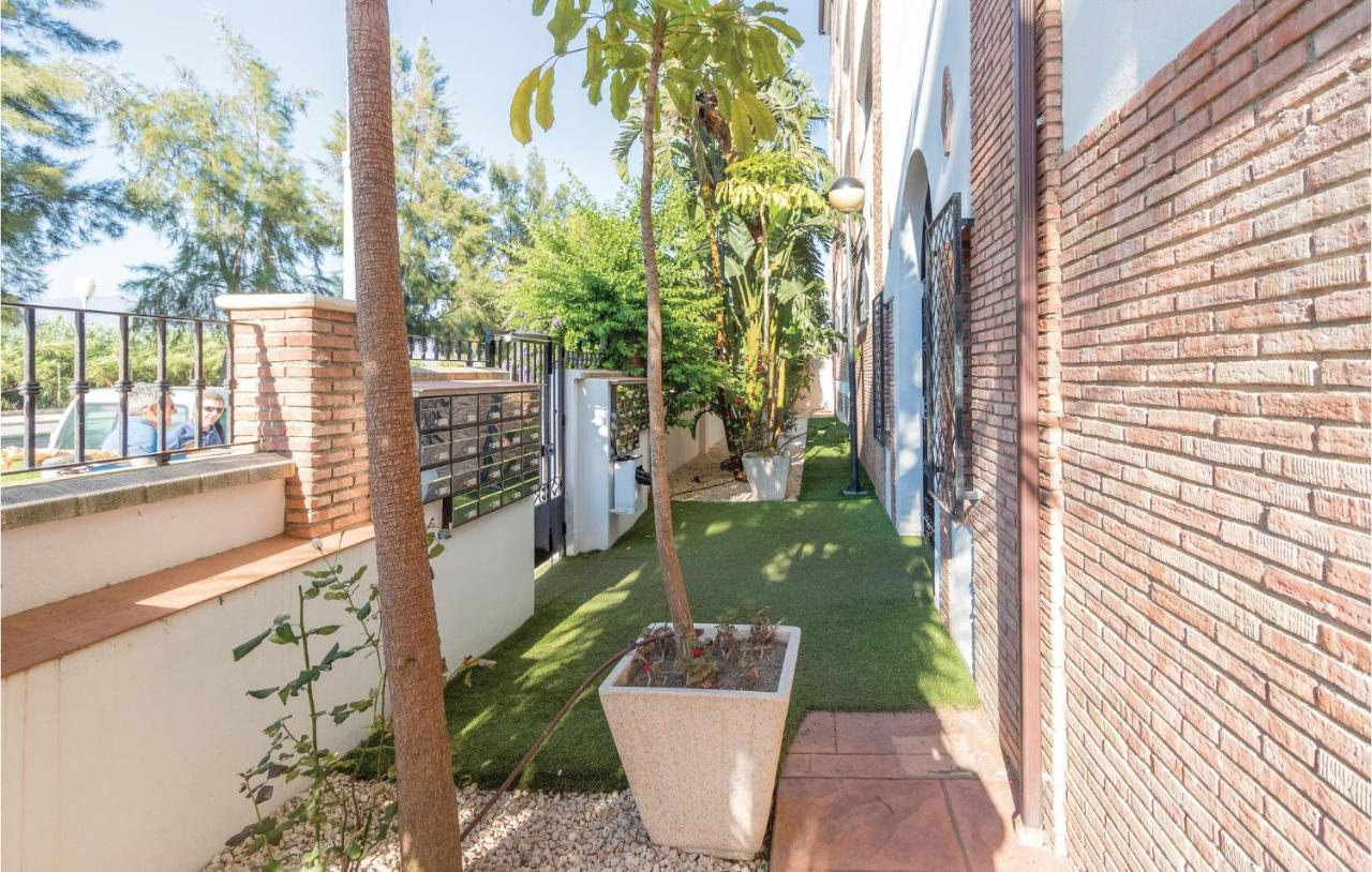 3 Bedroom Stunning Apartment In Motril Exterior photo