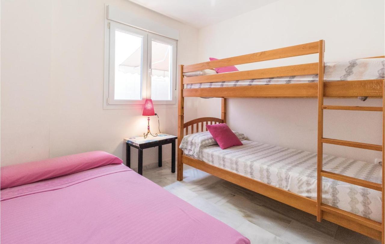 3 Bedroom Stunning Apartment In Motril Exterior photo