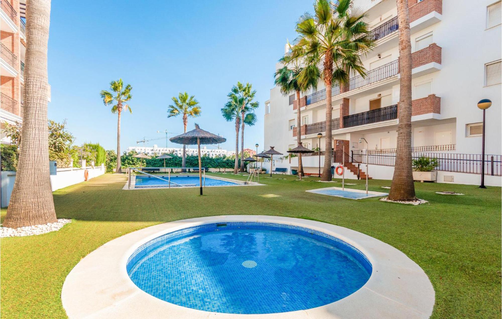 3 Bedroom Stunning Apartment In Motril Exterior photo