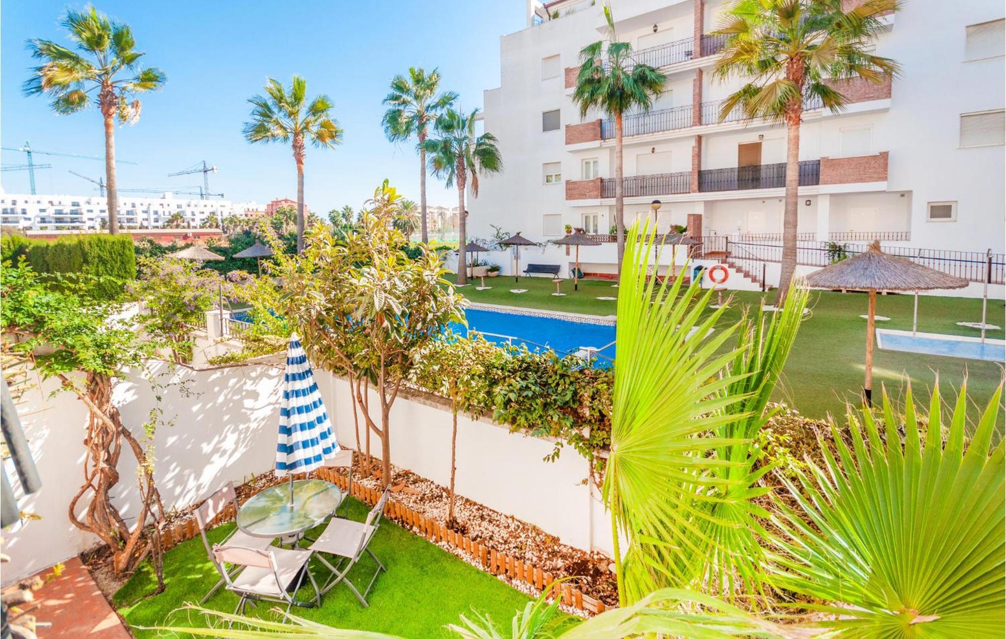 3 Bedroom Stunning Apartment In Motril Exterior photo