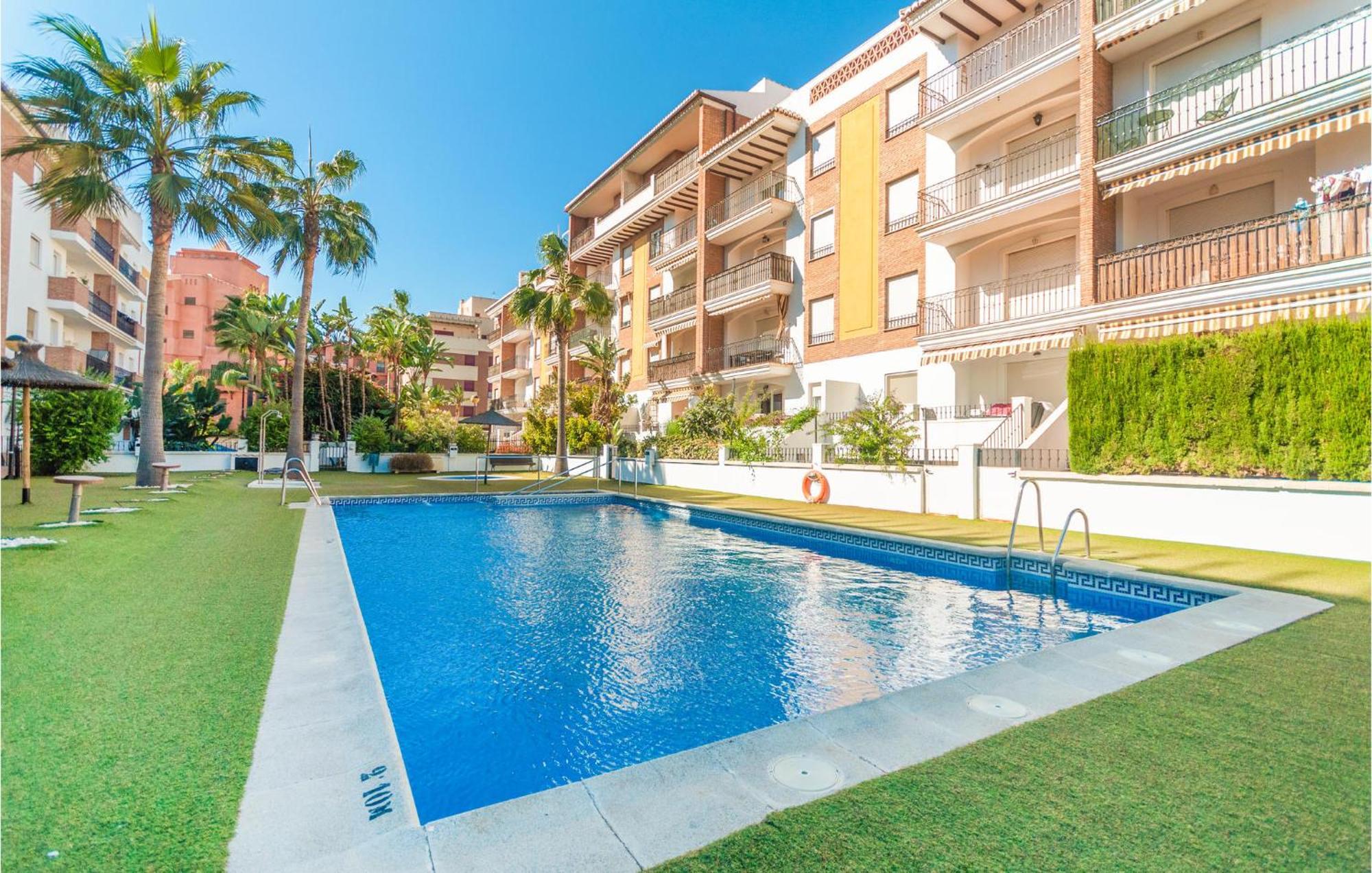 3 Bedroom Stunning Apartment In Motril Exterior photo